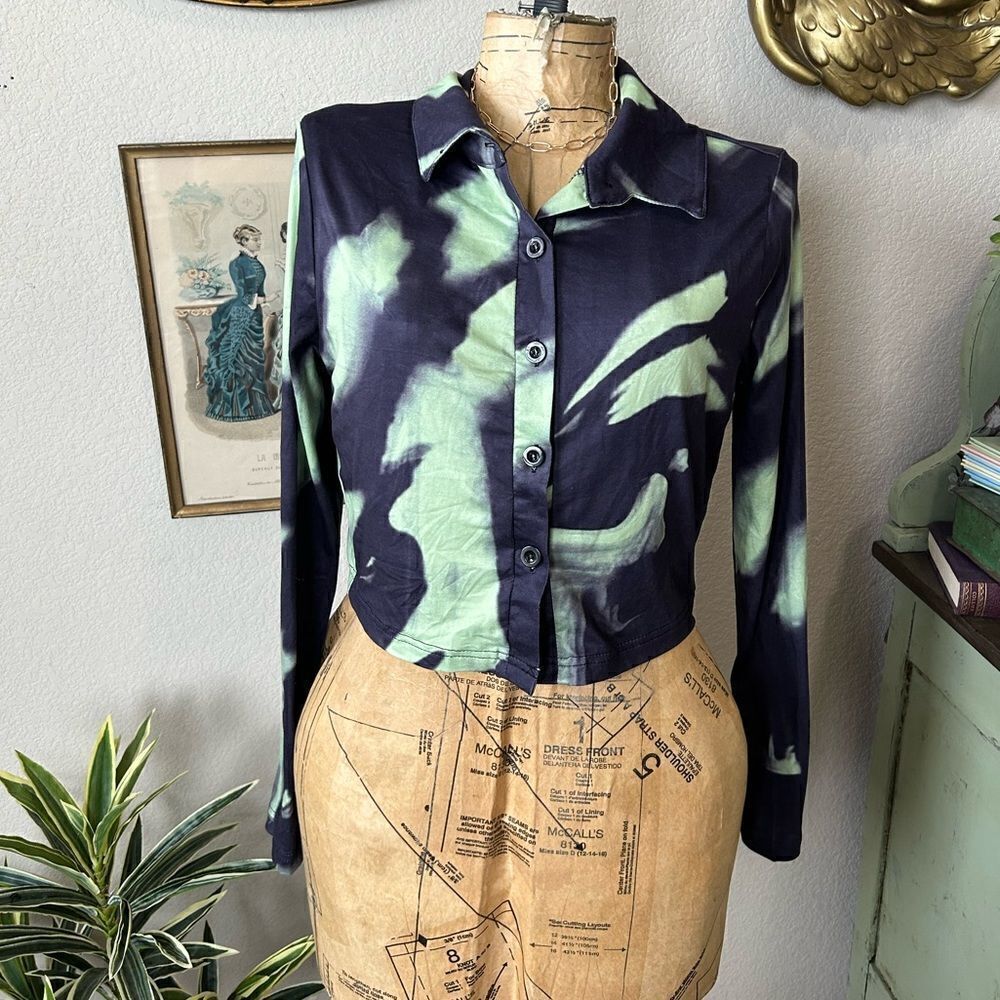 Shein Blue Green Tie Dye Button Up Crop‎ Top Festival Trendy Blouse Sz L